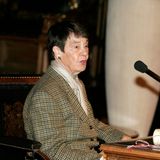 Was ist das Geheimnis der Ehe?  Getrennte Schlafzimmer!  (Loki Schmidt, Ehefrau des ehemaligen Bundeskanzlers Helmut Schmidt. Sie waren 68 Jahre lang verheiratet)