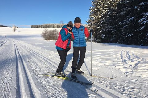 Die beiden mögen es in der Natur zu sein: Hier sind sie beim Langlauf zu sehen