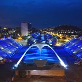 Bild 1 von 12 der Fotostrecke zum Klicken:  Leere Ränge zu Zeiten des Karnevals im Sambódromo von Rio de Janeiro.