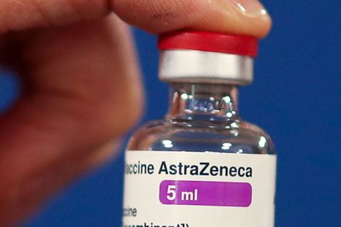 Notfallsanitäter reagiert auf Impfung mit Lähmung