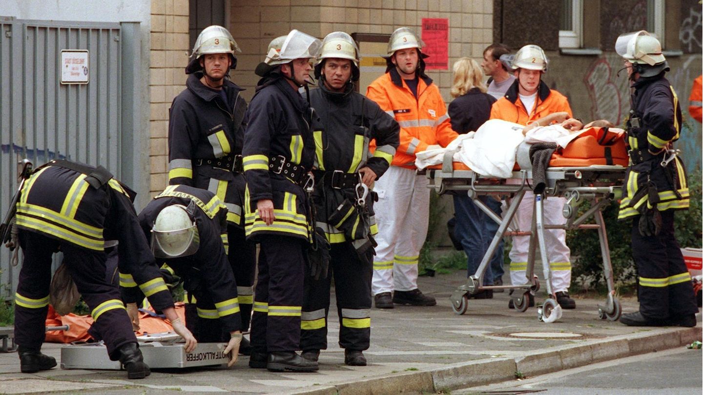 Gedenken an Anschlag in Hanau: 213 Tote seit 1990 – die blutige Spur des rechten Terrors in Deutschland Düsseldorf