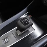 Der Schaltknauf im neuen Nissan Qashqai ist modisch klein geworden