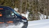 MAN TGE 4x4 mit Raupenantrieb