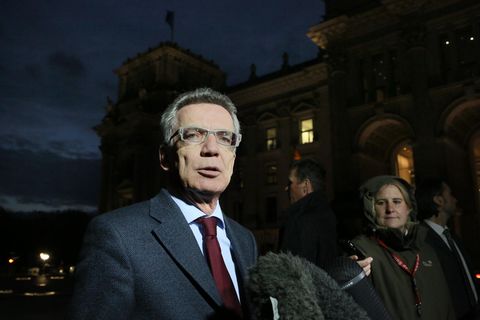 Ex-Innen- und -Verteidigungsminister Thomas de Maizière hat ein Buch über gute Führung geschrieben