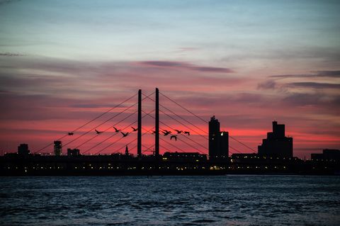 Wetter in Deutschland: Saharastaub färbt den Himmel