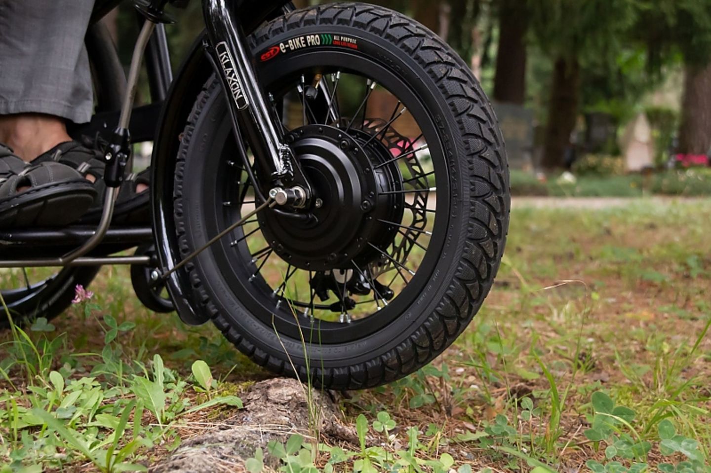 Mit dem Klaxon-System kann man kleinere Schwellen und natürliche Hindernisse