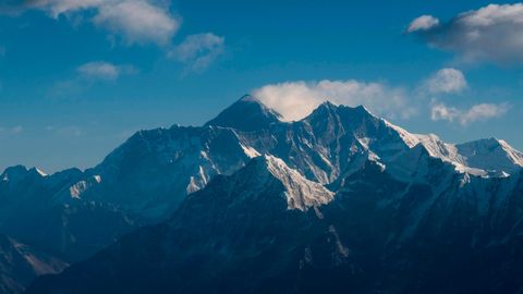 Der Mount Everest und der Himalaya in einer Luftaufnahme