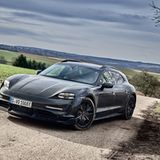 Porsche Taycan Turbo S Cross Turismo