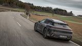 Porsche Taycan Turbo S Cross Turismo