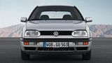 Das mandeläugige Gesicht ist typisch für den VW Golf III