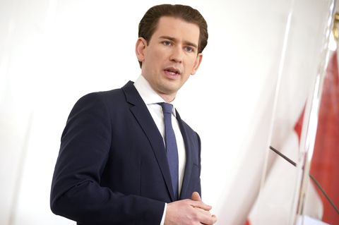 Österreichischer Bundeskanzler: Wackelt der Wunderknabe? Wie Sebastian Kurz von allen Seiten unter Druck gerät