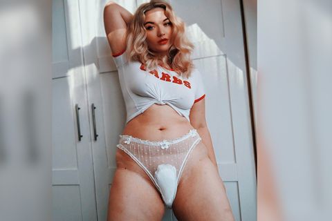 Menstruation: Jessica Megan zeigt sich mit großer Damenbinde auf Instagram
