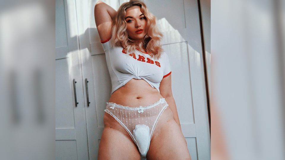 Menstruation: Jessica Megan zeigt sich mit großer Damenbinde auf Instagram Menstruation: Jessica Megan zeigt sich mit großer Damenbinde auf Instagram