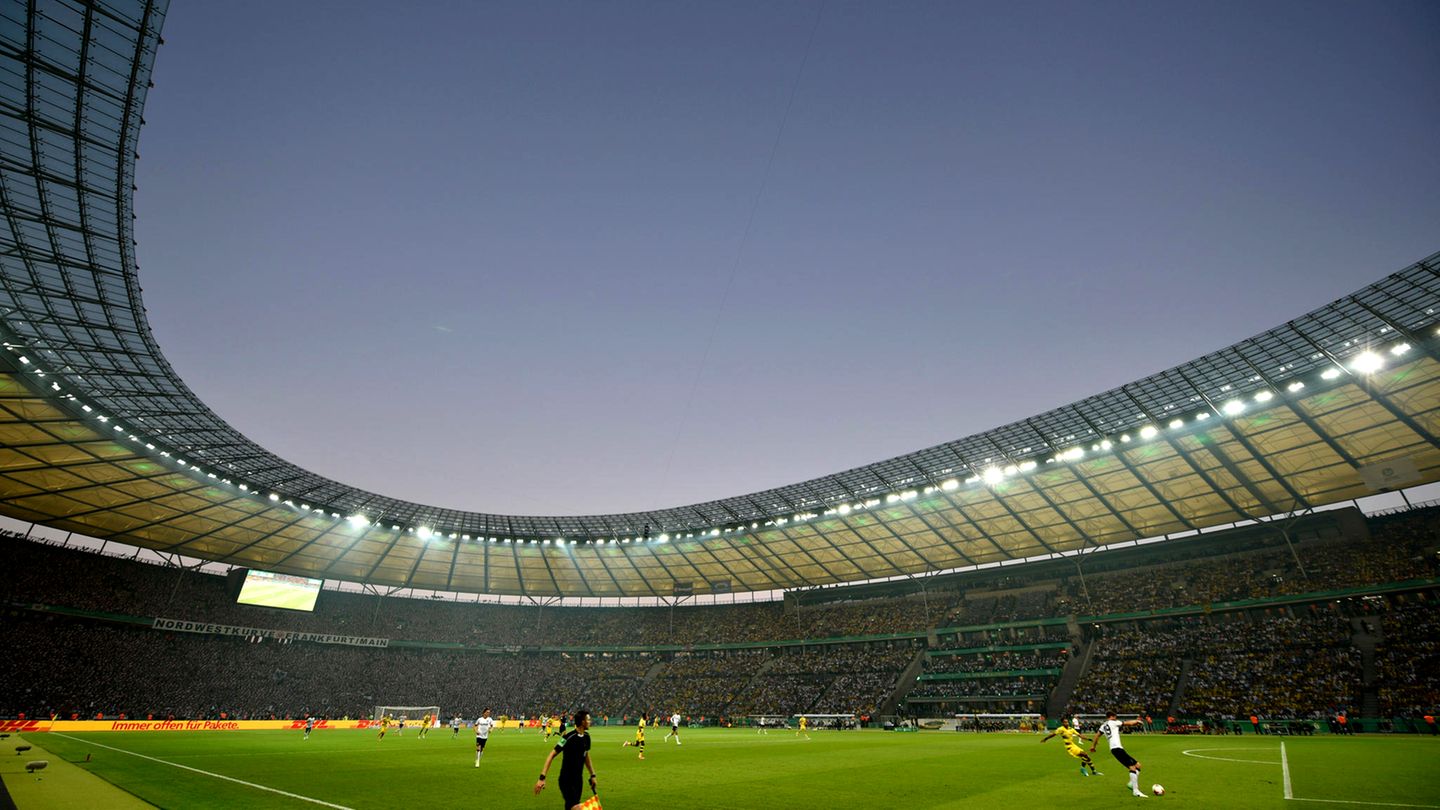 BERLIN³: Das Pokalfinale im Mai mit 75.000 Zuschauern. Keine Spinnerei – sondern eine Vision