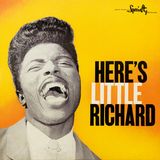 Little Richard, "Here's Little Richard"  Ein Foto des Künstlers, ein Albumtitel und ein farbiger Hintergrund – mehr brauchte es nicht für das 1957 veröffentlichte Debütalbum von Little Richard. Trotzdem zeigt das Cover die Energie und die markanten Schreie, für die der 2020 verstorbenen Musiker berühmt war. Die Platte enthält Rock-'n'-Roll Klassiker wie "Tutti Frutti", "Ready Teddy" oder "Long Tall Sally".