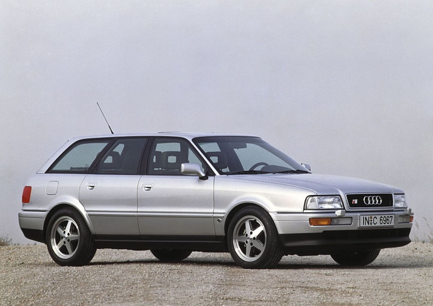 Beim Audi 80 B4 gab es erstmals eine Kombi-Version, den Avant