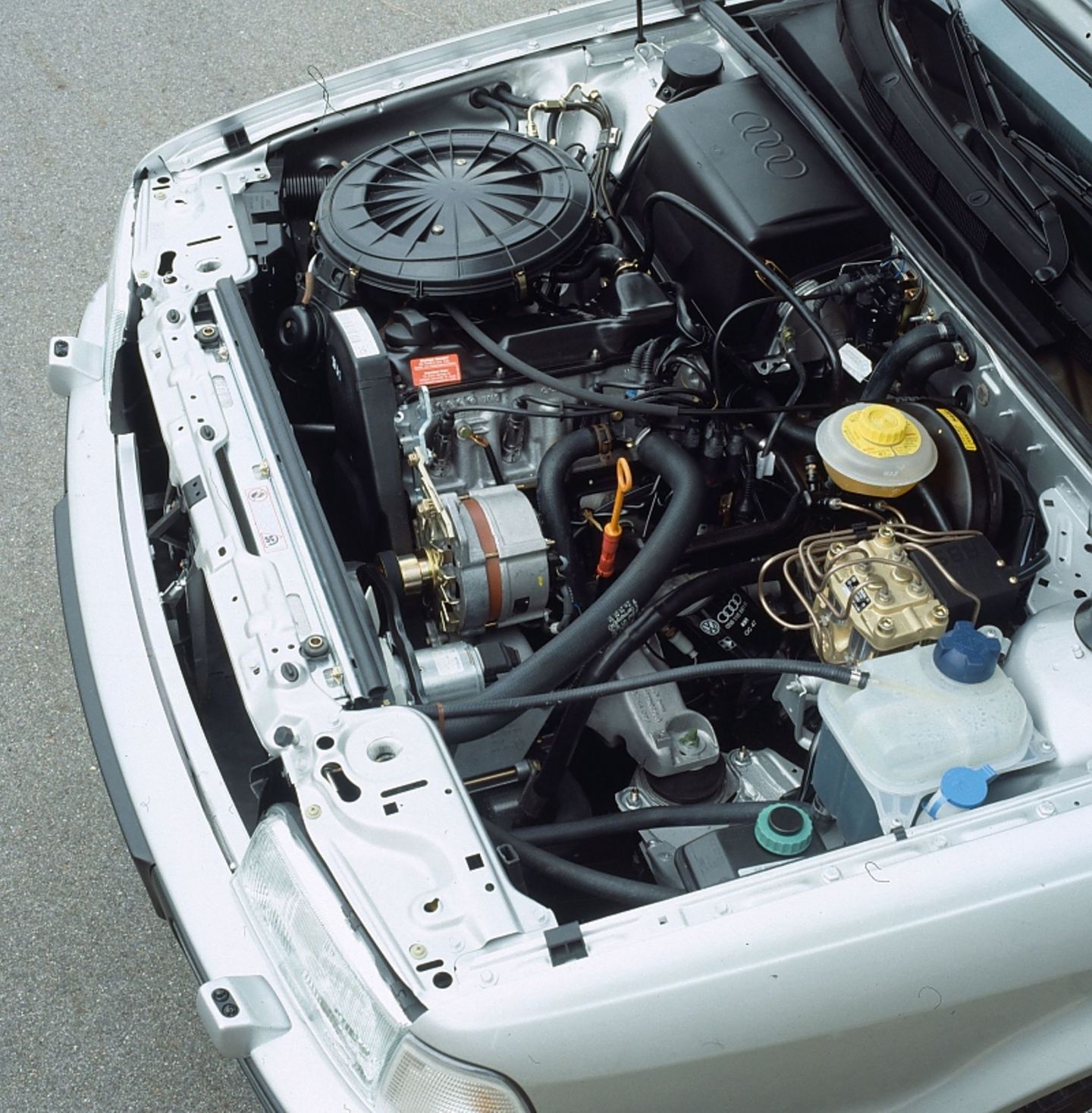Zu Beginn standen fünf Motoren zur Auswahl, der 1.9 TDI folgte etwas später