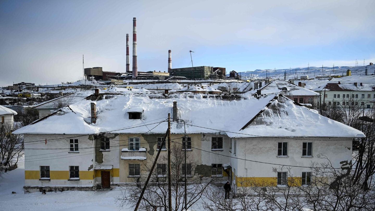Blick auf das Hüttenwerk der russischen Firma Nornickel, das zum 1. März 2021 stillgelegt werden musste