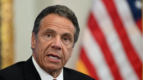 New Yorks Gouverneur Andrew Cuomo