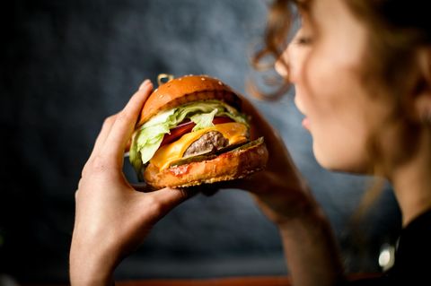 Obst, Gemüse, Fleisch, Milch und Co.: Ernährung im Check: Welche Lebensmittel gesund sind – und welche eher nicht