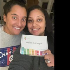 Auf Facebook teilen Cassandra Madison und Julia Tinetti ihre Geschichte 
