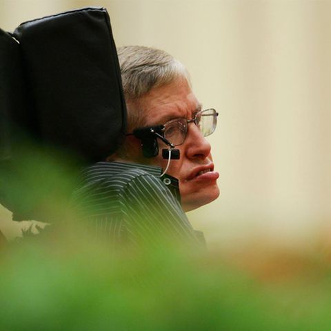 Unnützes Wissen: Warum Stephen Hawking eine Party für Zeitreisende veranstaltete