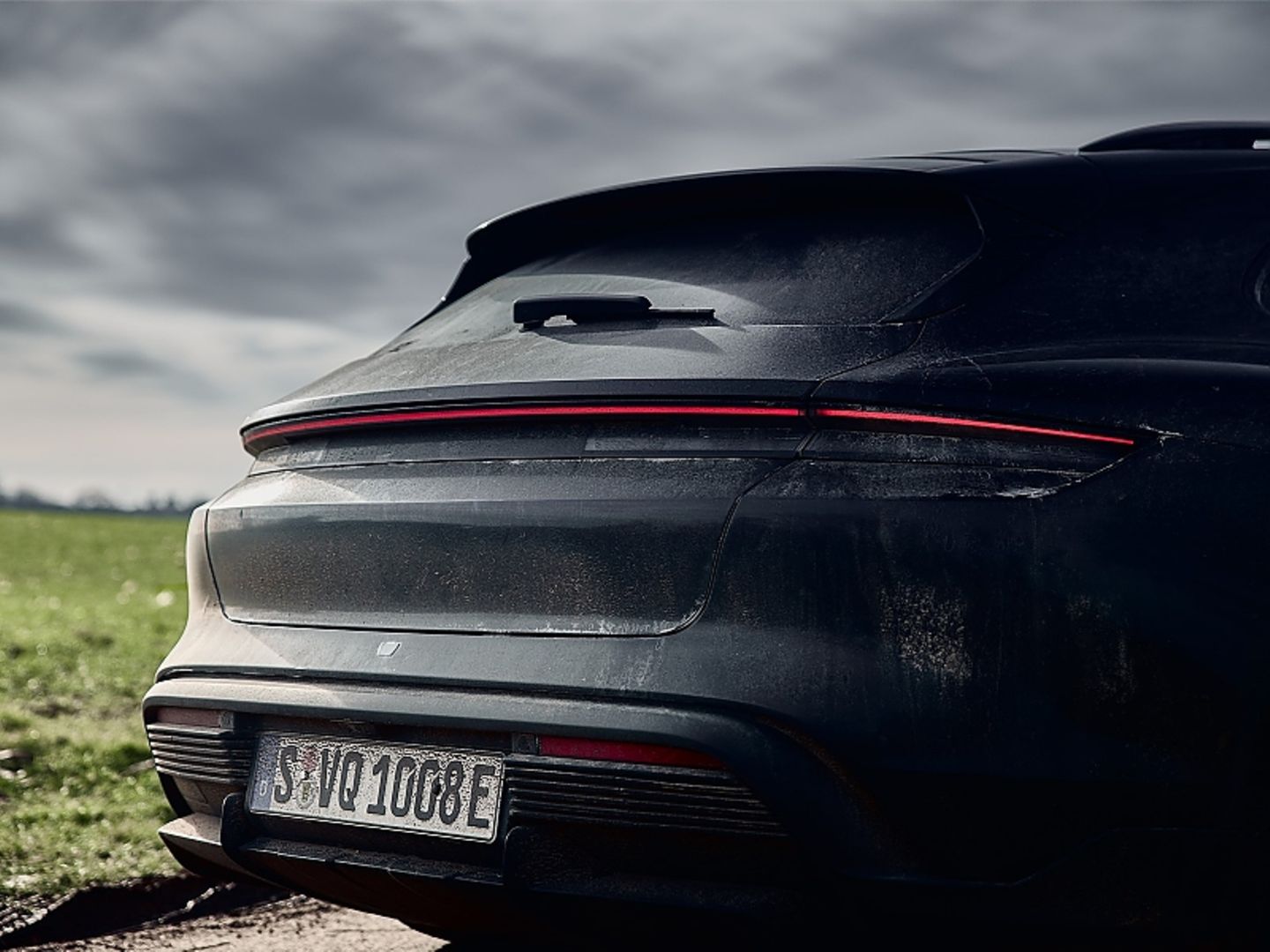 Porsche Taycan Turbo S Cross Turismo