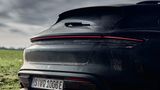 Porsche Taycan Turbo S Cross Turismo