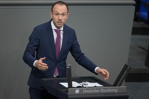 Der Mannheimer CDU-Abgeordnete Nikolas Löbel reagiert auf Korruptionsvorwurf