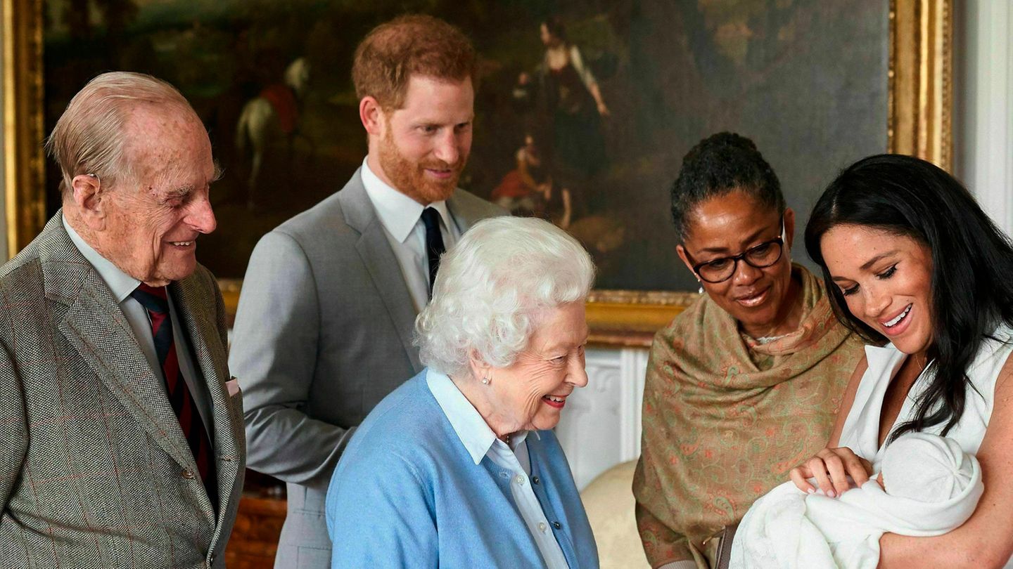 Meghan und Harry bei Oprah: die Queen guckt das Interview ...