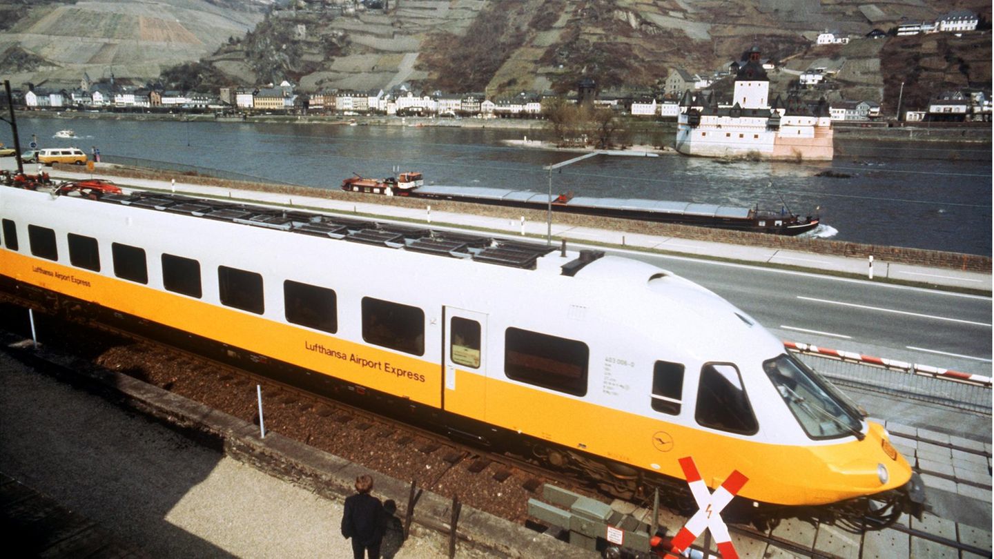 Vorgänger: Lufthansa-Airport-Express Vorgänger: Lufthansa-Airport-Express