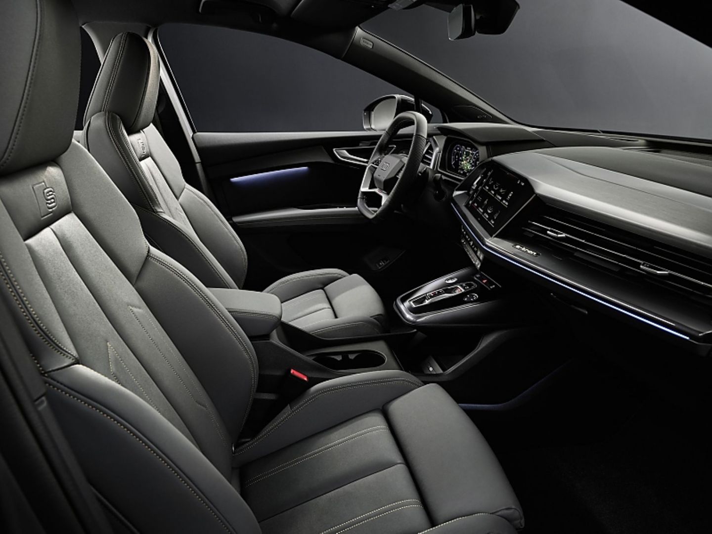 Der zentrale Touchscreen ist 11,6 Zoll groß - top bei Audi