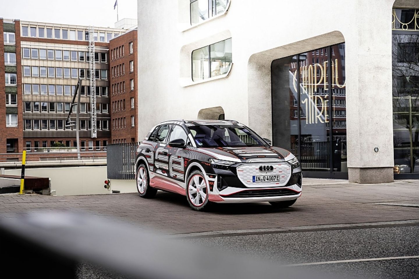 Der Audi Q4 e-tron ist mit einem Quattro-Antrieb oder reinem Heckantrieb erhältlich