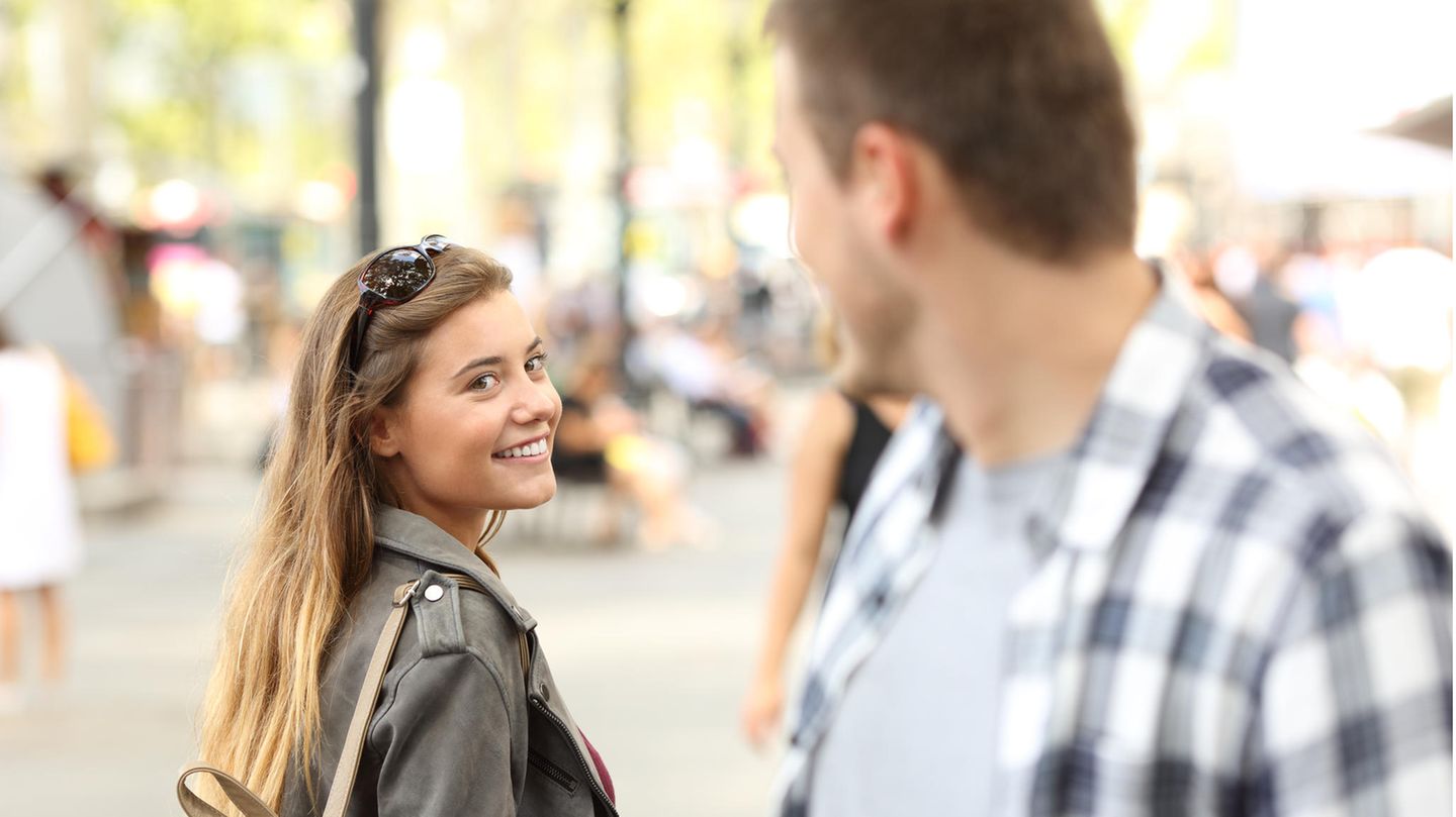 5 Flirt-Tipps für den Mann: Damit kommen Sie bei Frauen gut an
