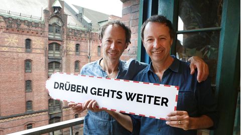 Die Gründer des Miniatur Wunderland Gerrit (l.) und Frederik Braun lassen sich von Corona nicht entmutigen.