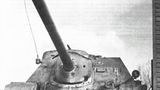 Die Deutschen erwarteten die mächtigen Jagdpanzer vom Typ SU 100
