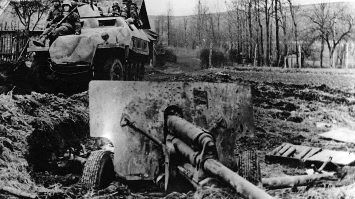 Die Sowjets hatten die Einbruchstellen mit Panzerabwehrwaffen verstärkt.
