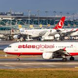 Bild 1 von 15 der Fotostrecke zum Klicken: Atlas Global  Die türkische Airline, die auch Ziele in Deutschland anflog, gehörte zu den ersten Luftfahrtunternehmen, die im Corona-Jahr 2020 Konkurs anmelden mussten. Die von finanziellen Problemen gebeutelte Fluggesellschaft stellte Mitte Februar nach nicht einmal 20 Jahren ein.
