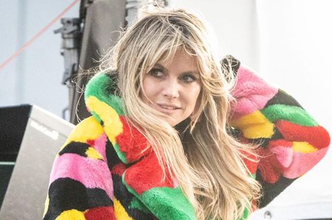 GNTM: Heidi Klum prangert Laster von Model an – Twitter-User antworten mit alten Klum-Fotos