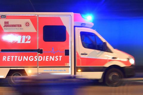 RTW-Fahrer empört sich über Corona-Rebellen