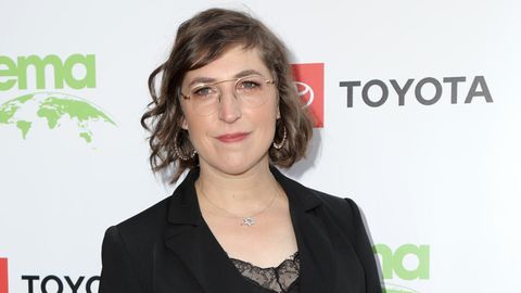 Mayim Bialik bei einem Auftritt in Los Angeles