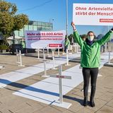 Aktion von Greenpeace Ende Spetember 2020 in Hamburg anlässlich des UN-Gipfel zur biologischen Vielfalt für die Rettung der Artenvielfalt.