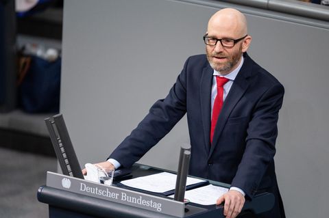 Peter Tauber (CDU), Staatssekretär im Bundesverteidigungsministerium