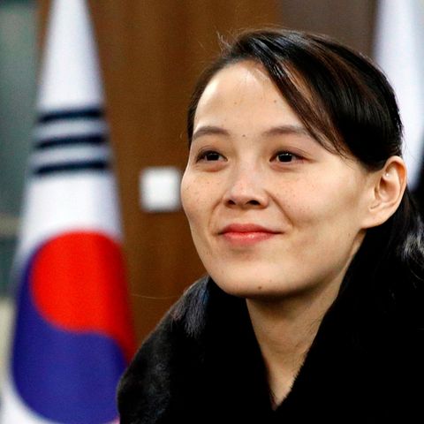 Kim Yo Jong lächelt
