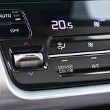 Das Cockpit ist wertig