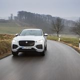 Der Jaguar F-Pace P400e ist bis zu 240 km/h schnell