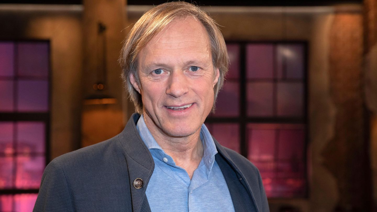 Ehemaliger Fußballkommentator: Europaweite Fußball-EM 2021: "Besser in einem Land austragen", sagt Gerhard Delling