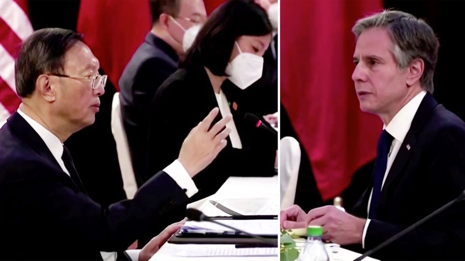 Schlagabtausch vor laufender Kamera: Chinesische und US-Diplomaten geraten öffentlich aneinander