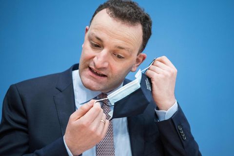 Spahn zur Corona-Lage: Müssen Öffnungsschritte vielleicht zurücknehmen