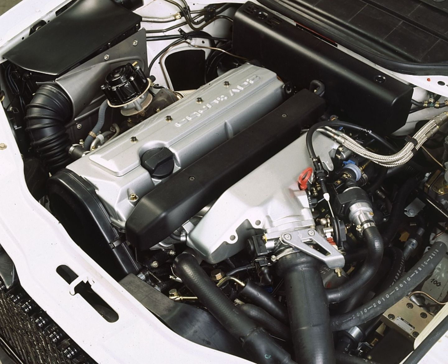 Den Audi C4 100 Avant quattro gab es auch mit dem Reihenfünfzylinder (20V)